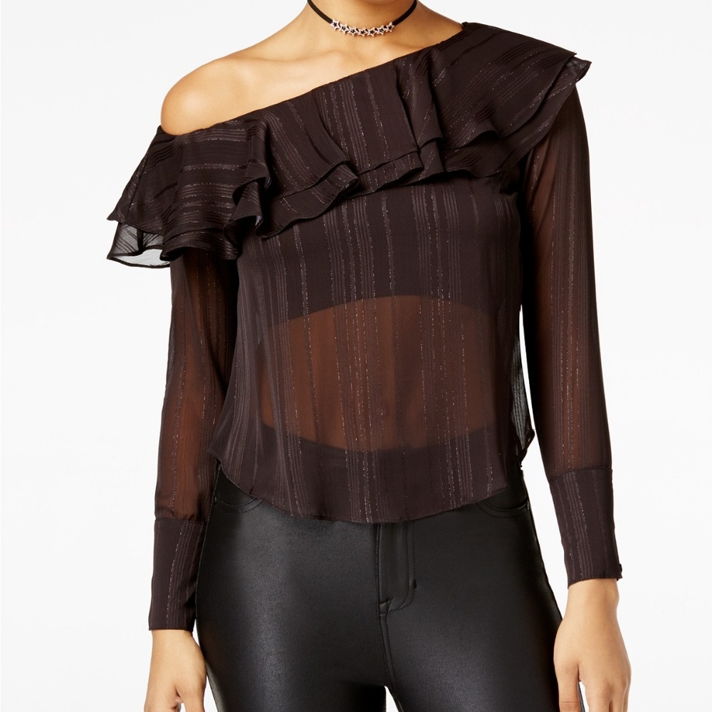 The Edit By Seventeen  One-Shoulder Top Black